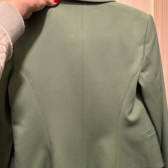 Blazer with pant - Picture 2 of 3